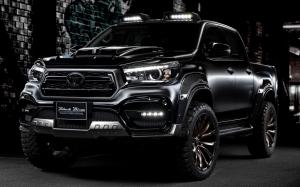 Toyota Hilux Double Cab Black Bison by Wald 2020 года
